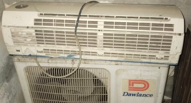 Lahore split ac for sale urgently