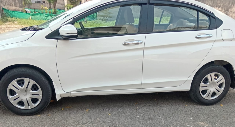 Honda City 1.2L CVT 2022 Automatic | White