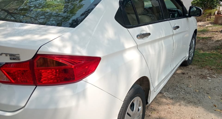 Honda City 1.2L CVT 2022 Automatic | White