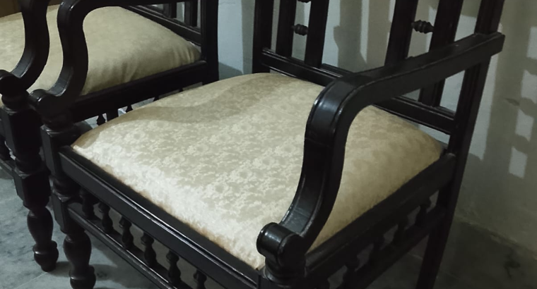 4 wooden chairs
