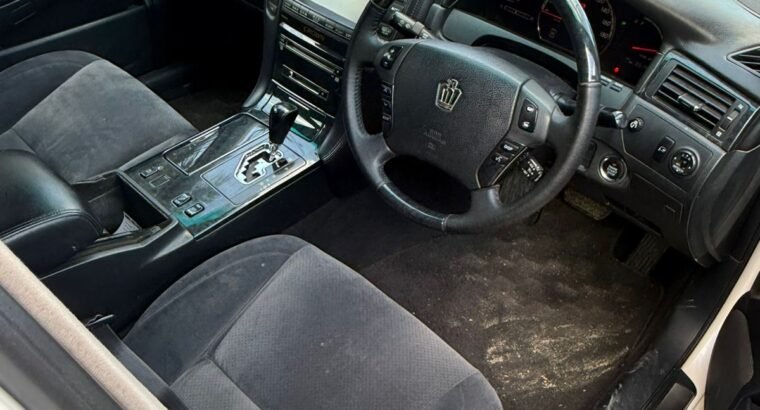 Toyota Crown 2005 / 2020 for sale in Rs.6,350,000
