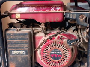 Original Japanese ELEMAX SH7000DX Generator with Honda GX390 Engine (Run)