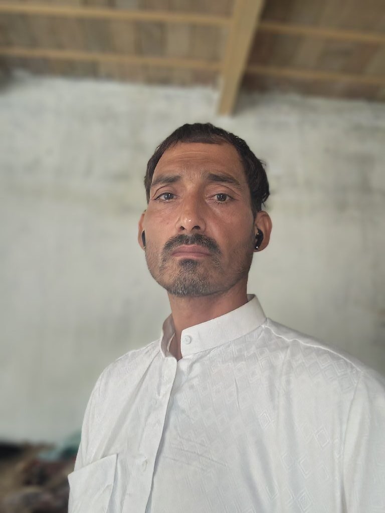 seller-img