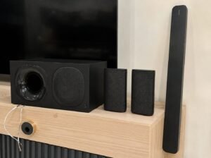 Sony 32 Inch Sound Bar with Subwoofer and 2 Speakers