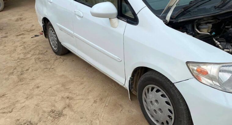 Honda City 2004 Model for Sale in Vehari