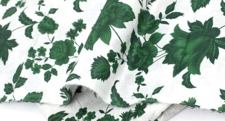 Green Flolar Lawn suit for 14 August Pakistan