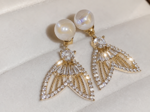 Fish Tail Pearl Zircon Earrings Gold Plated