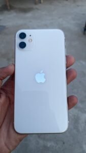 iPhone 11 128GB for sale in Bhakkar