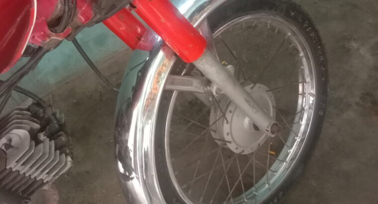 Yamaha 2 stroke bike 2007 model