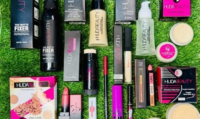 Grill All in one Makeup 💄 Deel A13💖*