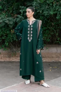3 Pcs Women’s Unstitched Embroidered Suit