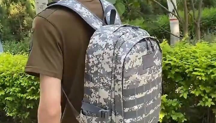 Back to School Camouflage Backpack for Daily Commutes & Travels