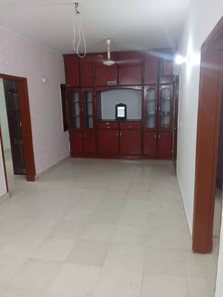Flat Available for Rent in DHA, Phase 5, Karachi - photo 1