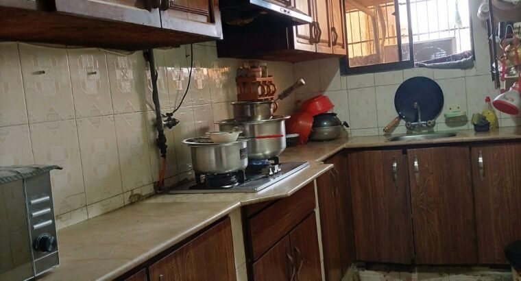 Spacious 3 Bed DD Flat For Sale in Karachi | Boundary Wall Apartment