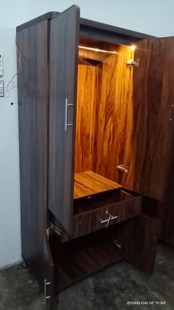 wardrobes/almari/wooden almari/lakri ki safe almari - photo 1