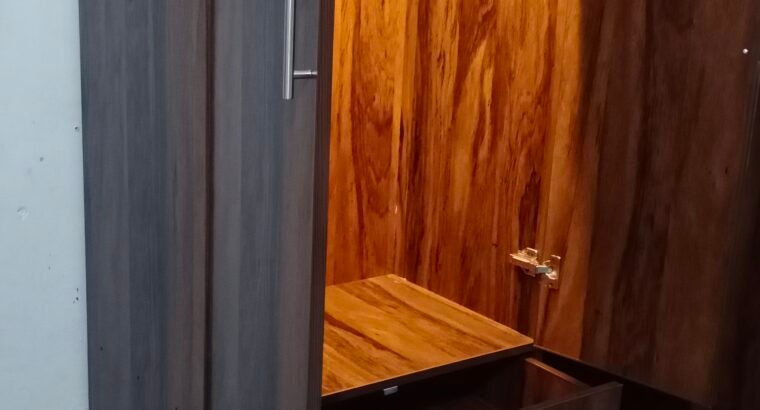wardrobes/almari/wooden almari/lakri ki safe almari