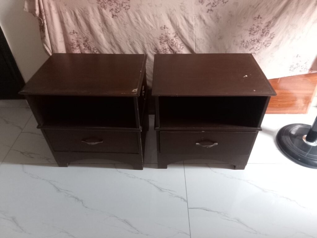 used wooden bed with side tables - photo 2