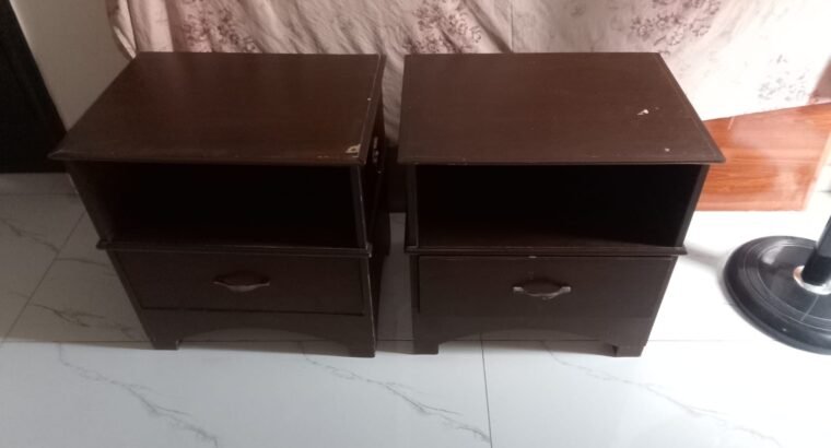 used wooden bed with side tables