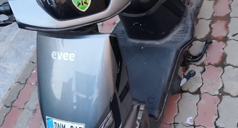Eve Gen Z Scooty