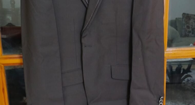 Used Coats for Sale ( Size is in between Large & Xtra Large )