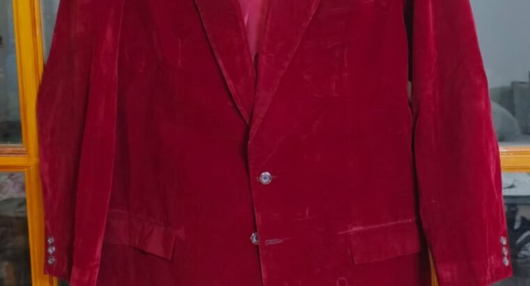 Used Coats for Sale ( Size is in between Large & Xtra Large )