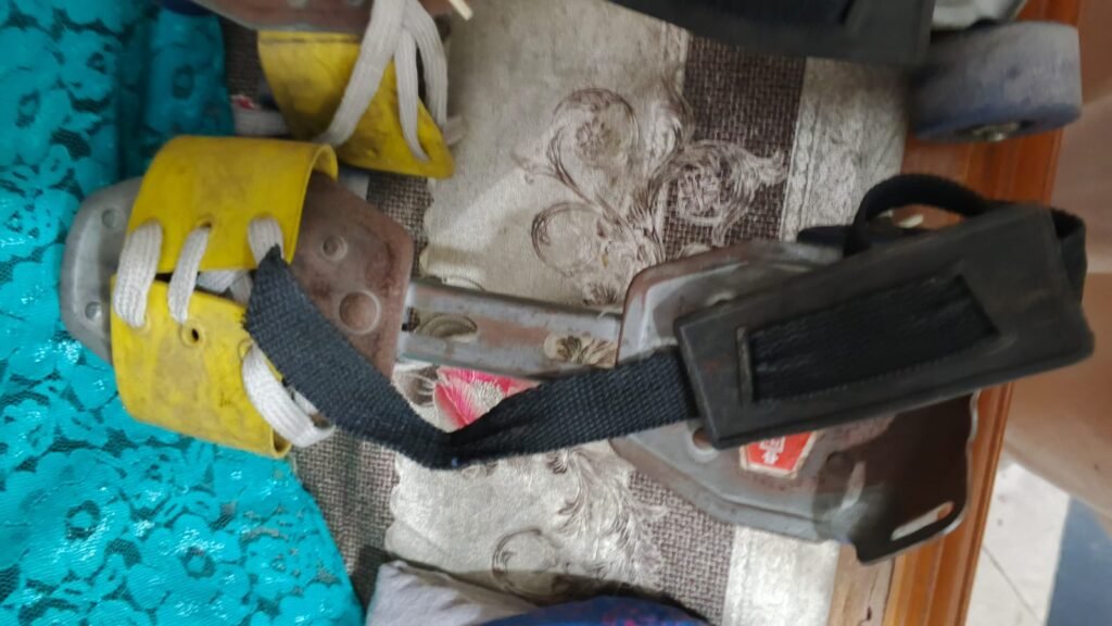 Heavy Duty Skates for sale ( 2 sets ) - photo 3