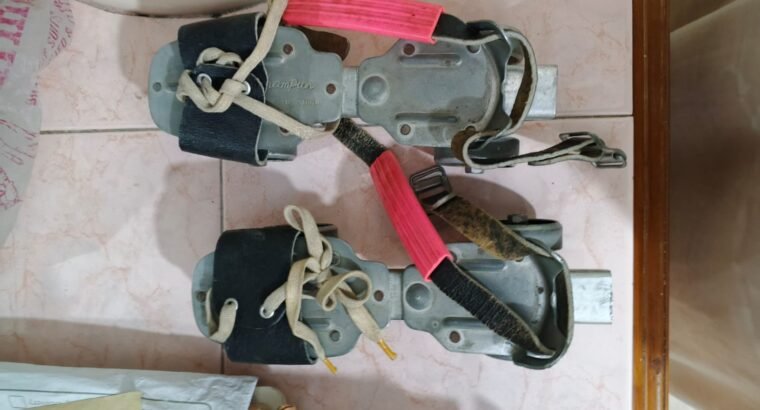 Heavy Duty Skates for sale ( 2 sets )