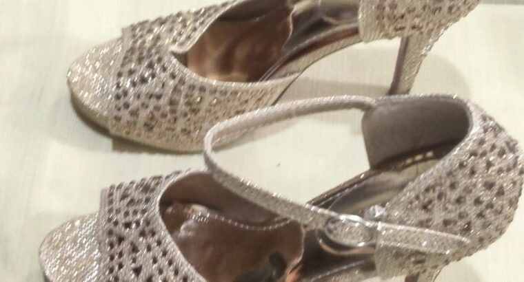 Bridal Shoes ( Almost New )
