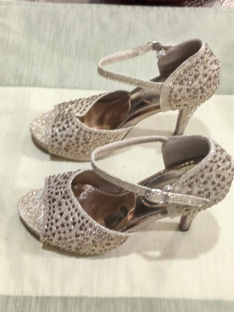 Bridal Shoes ( Almost New ) - photo 7
