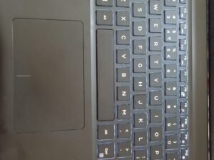 Dell core i5-8250U , 8 GB RAM , 256 SSD , 360 TOUCH SCREEN