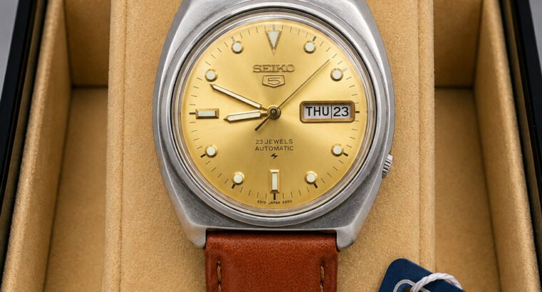Seiko 5 Citizen Orient Automatic Pre-Owned watch Japan 03161737353