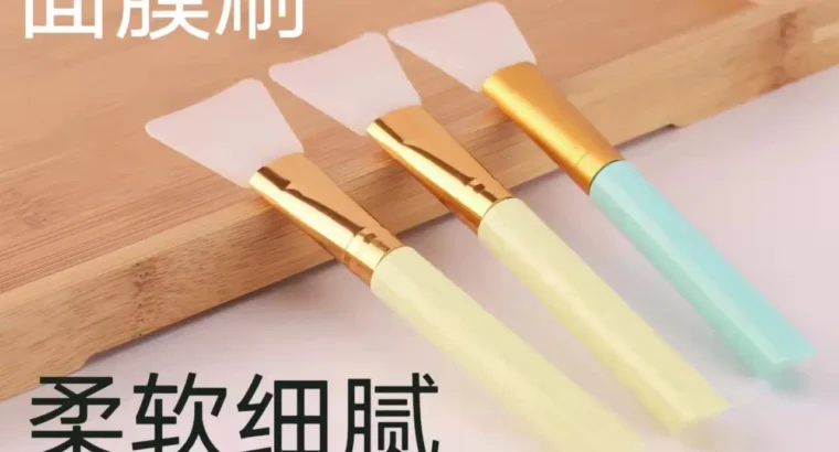 Blue Beauty Salon Facial Tools Set with Blending Brush