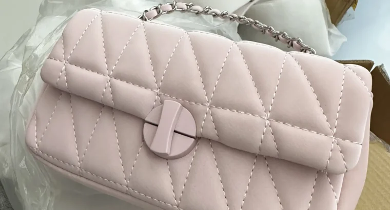 White Quilted Chain Shoulder Bag for Women