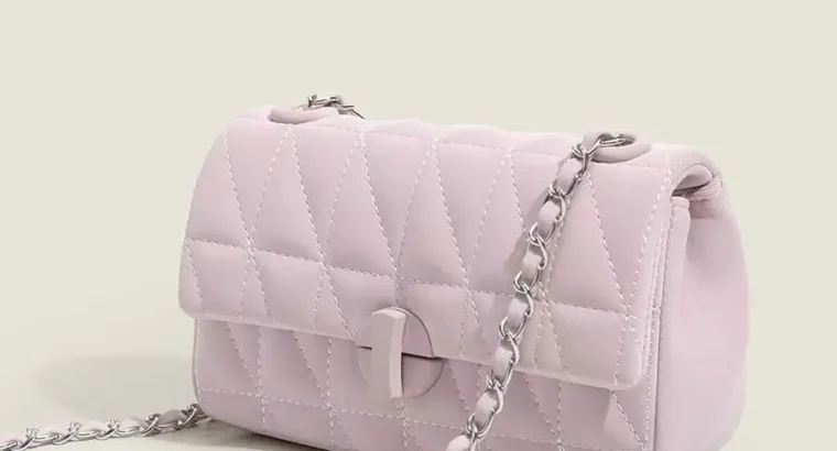 White Quilted Chain Shoulder Bag for Women