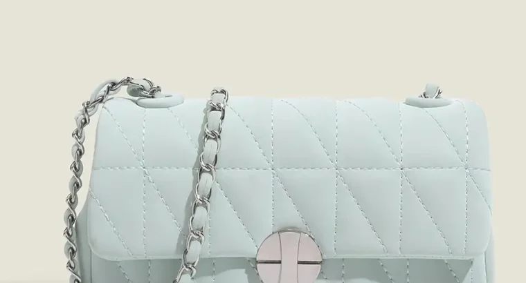 White Quilted Chain Shoulder Bag for Women