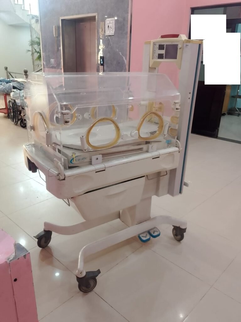 Neonatal infant incubator - photo 2