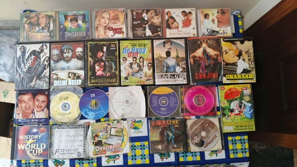 Movie CDs, Software & Games - photo 2