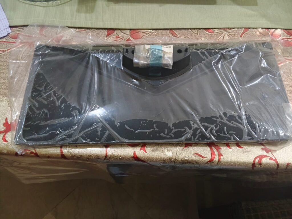Different TV Stands & Wall Bracket ( New & Used ) - photo 5