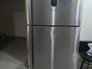 dawlance large refrigerator dw 600 condition 9/10. No-frost