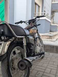 Honda CG 125 – Well Maintained & Excellent Condition