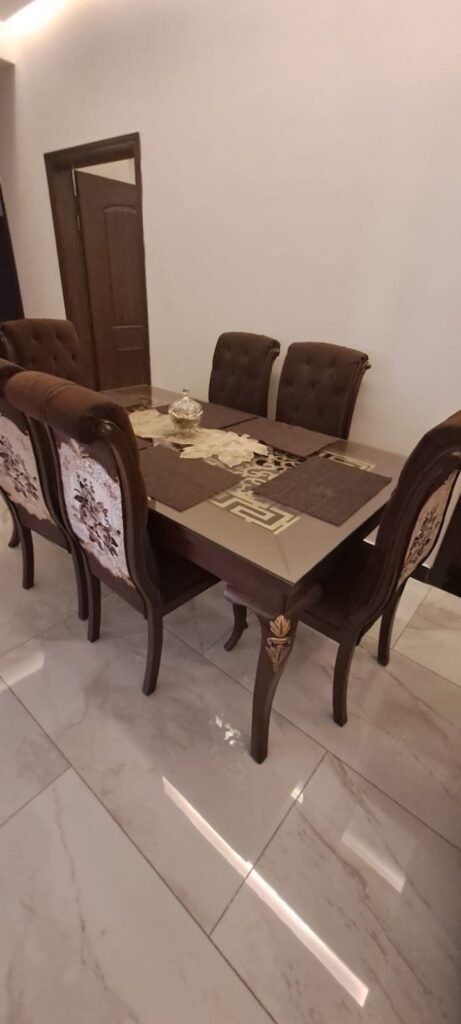 Dining Table For Sale! - photo 4