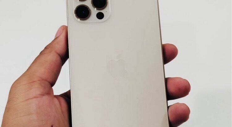 📱 iPhone 12 Pro – 128GB Javi (Gold) 10/10 Condition 🔥