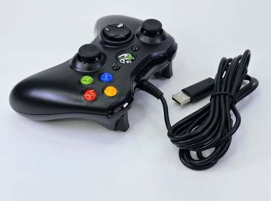 Microsoft Xbox 360 Wired Controller...