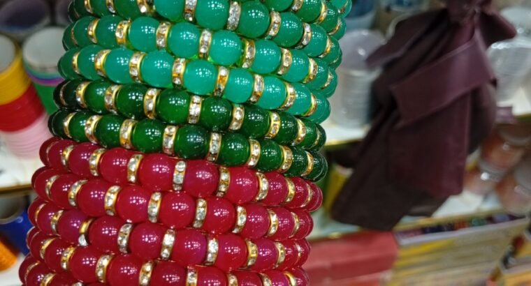 Kara set NB collection bangles and watch...