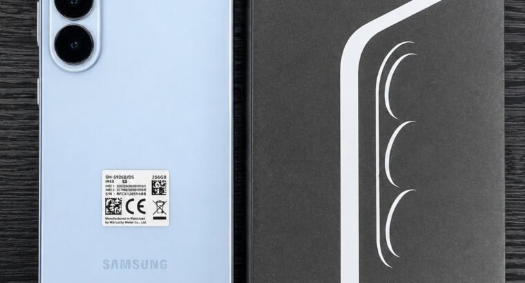 Samsungs galaxy s26 12/512 box pack active 310,000