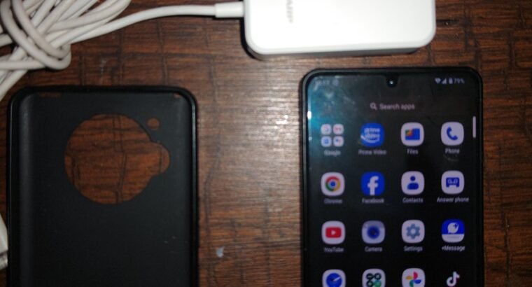AQUOS R7 12/256 Pta Approved with cover & original charger
