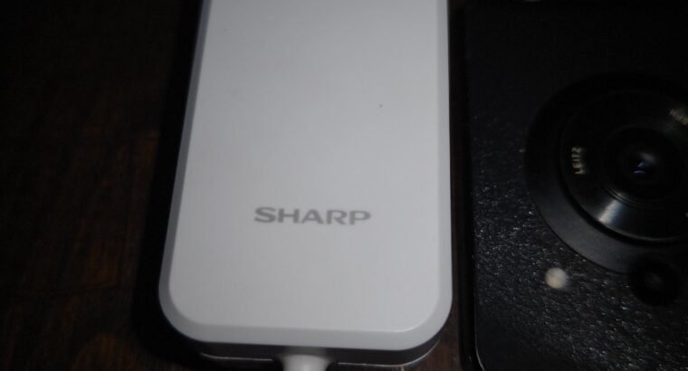 AQUOS R7 12/256 Pta Approved with cover & original charger