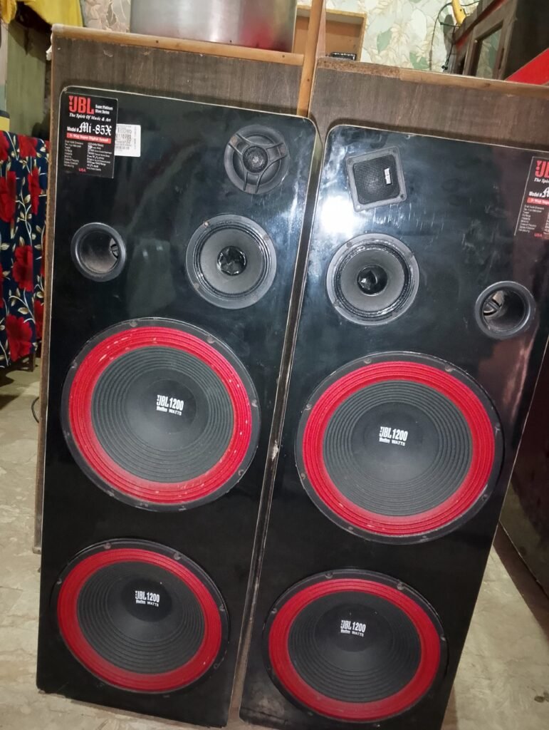 12 Inch Speakers + Denon Amplifier - photo 2