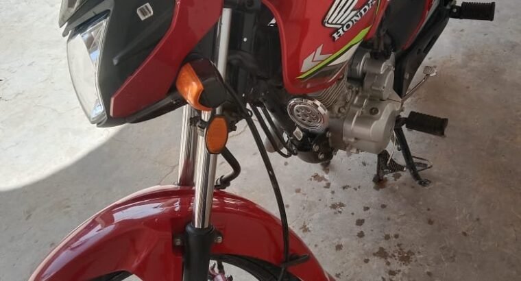 Honda CB125 2026 Model – Urgent Sale• Model: 2026• Color: Red• Mileage