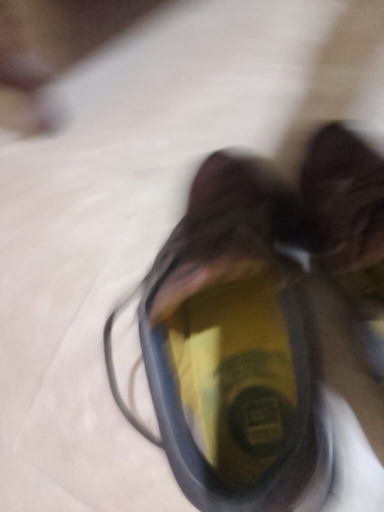 Original CAT boots slightly used worth arnd. 50K in the mkt. now. - photo 6